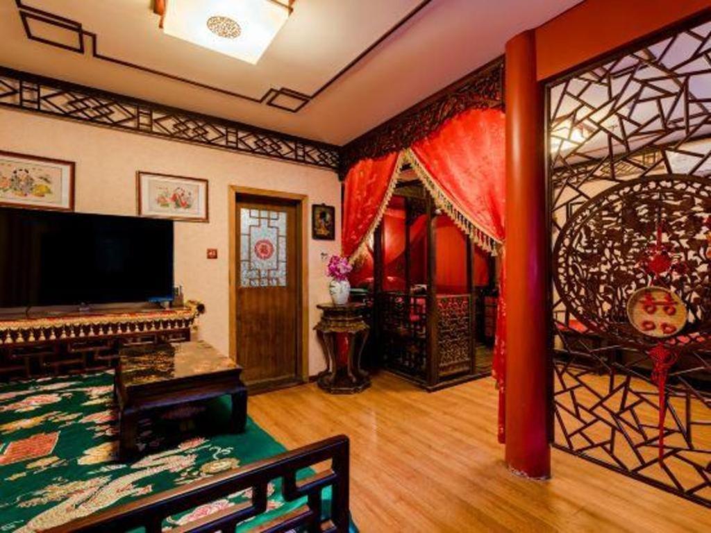 Double Happiness Courtyard Hotel 4*